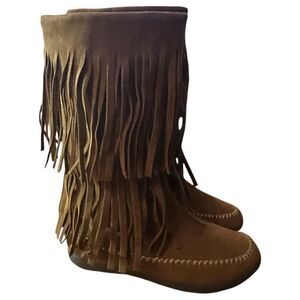 Corkys Mohawk size 7  Brown Fringe suede Moccasin Boots almost barefoot feel.